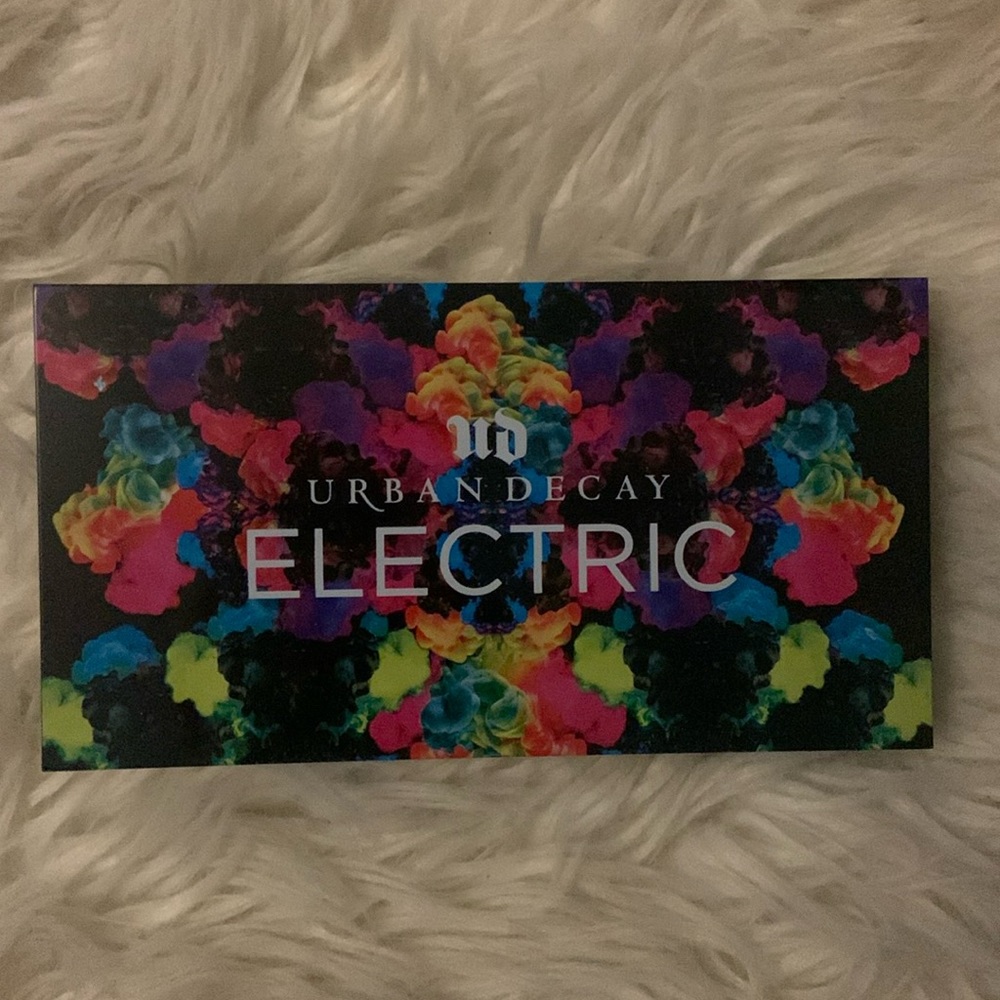 Urban Decay Electric Eyeshadow Pallet